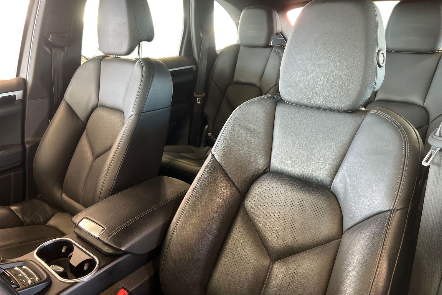 Porsche Cayenne 2015