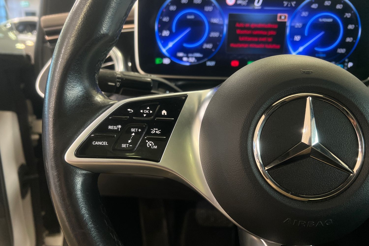 Mercedes-Benz EQE 2023