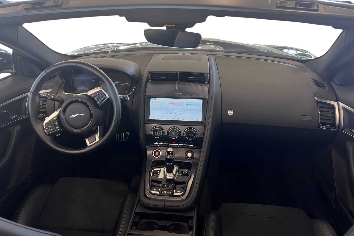 Jaguar F-type 2021