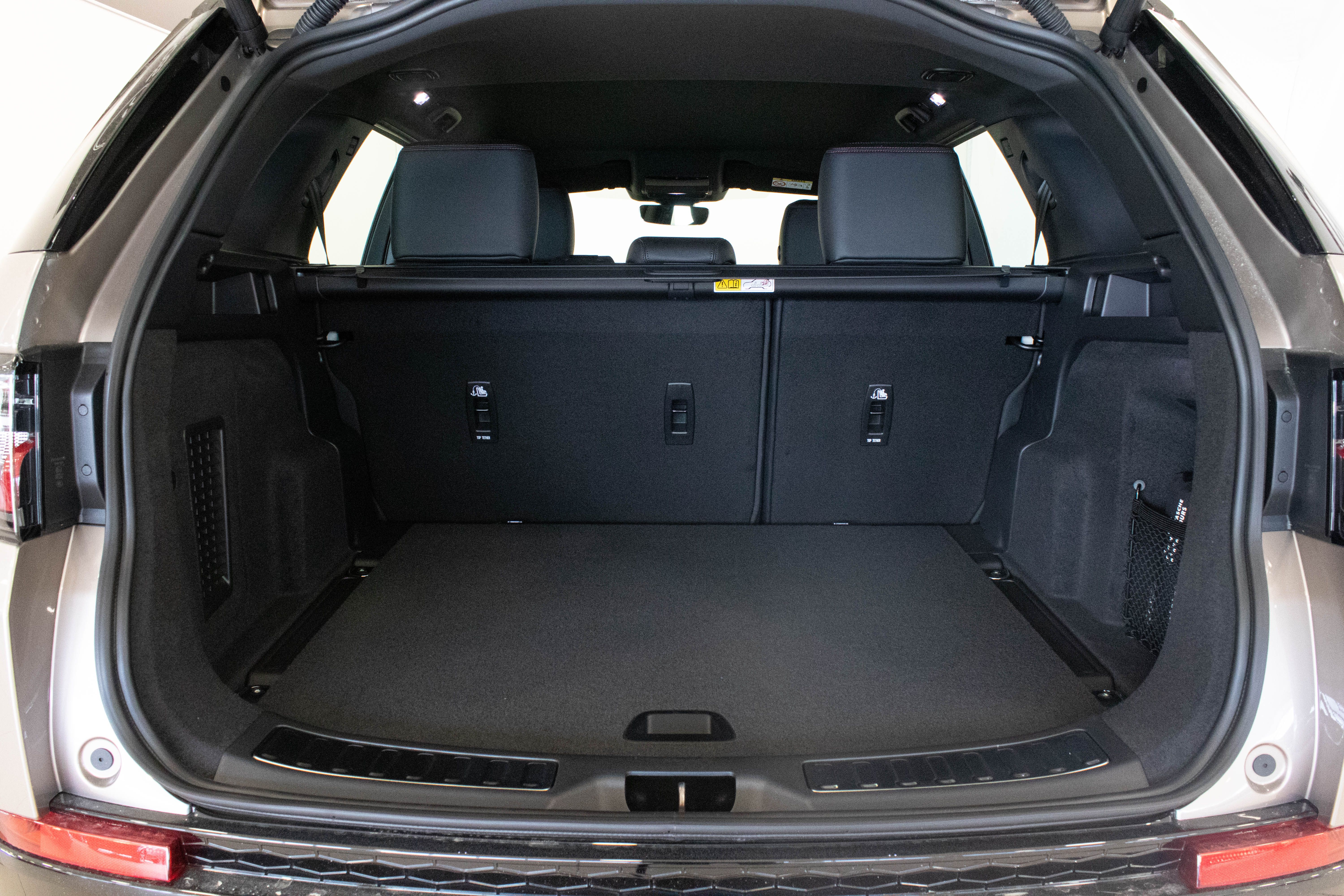 Land Rover Discovery Sport 2023