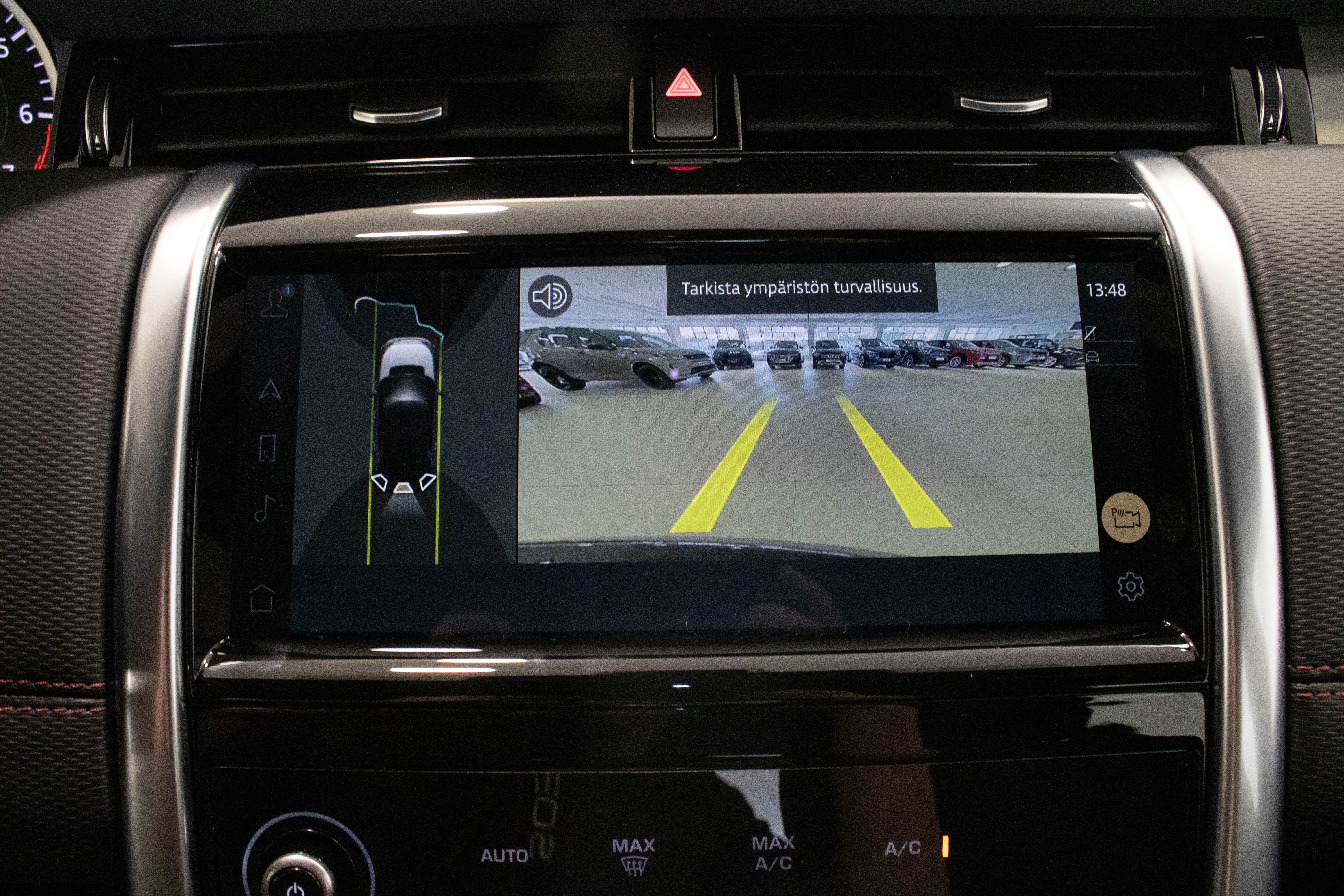 Land Rover Discovery Sport 2023