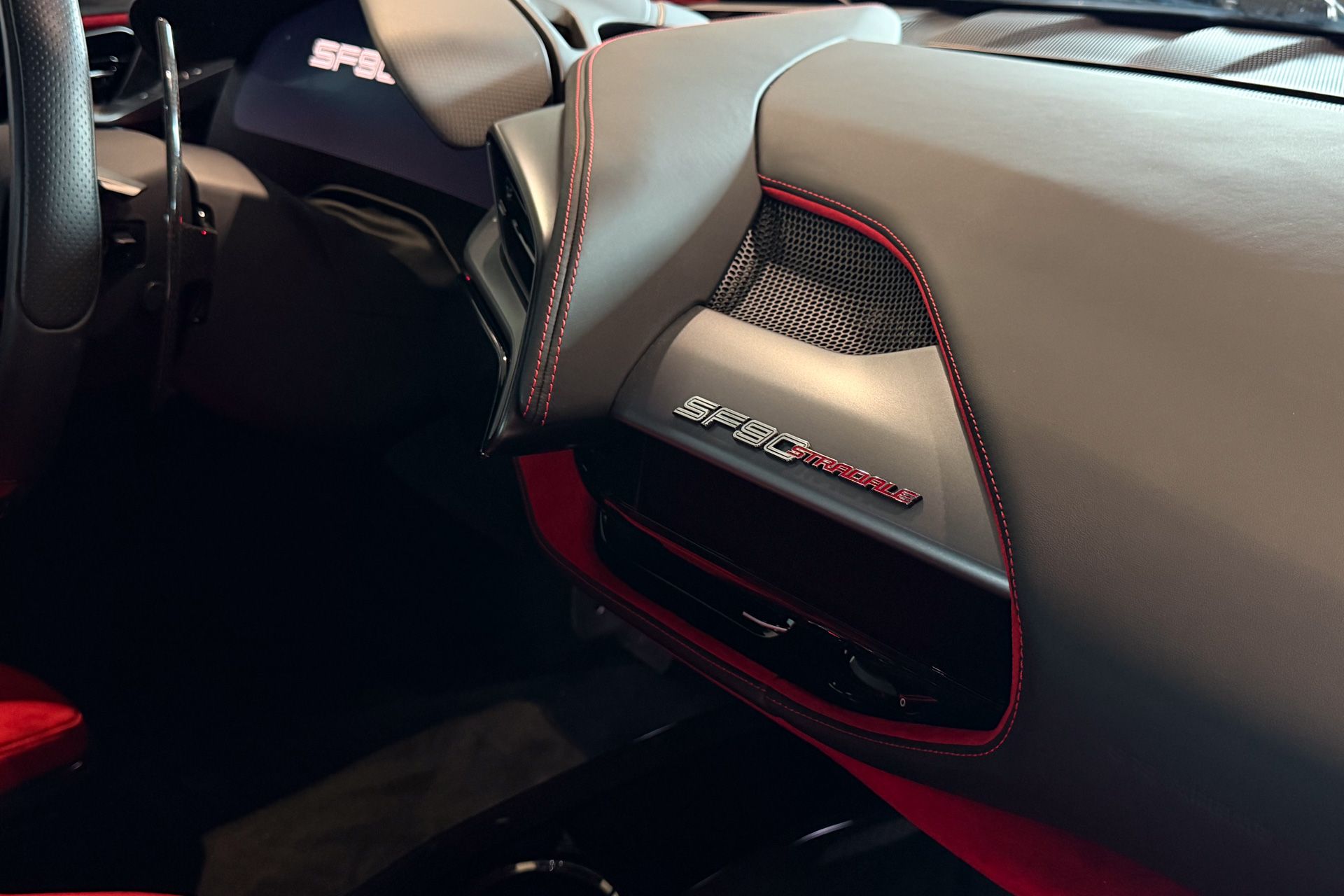 Ferrari SF90 Stradale 2022