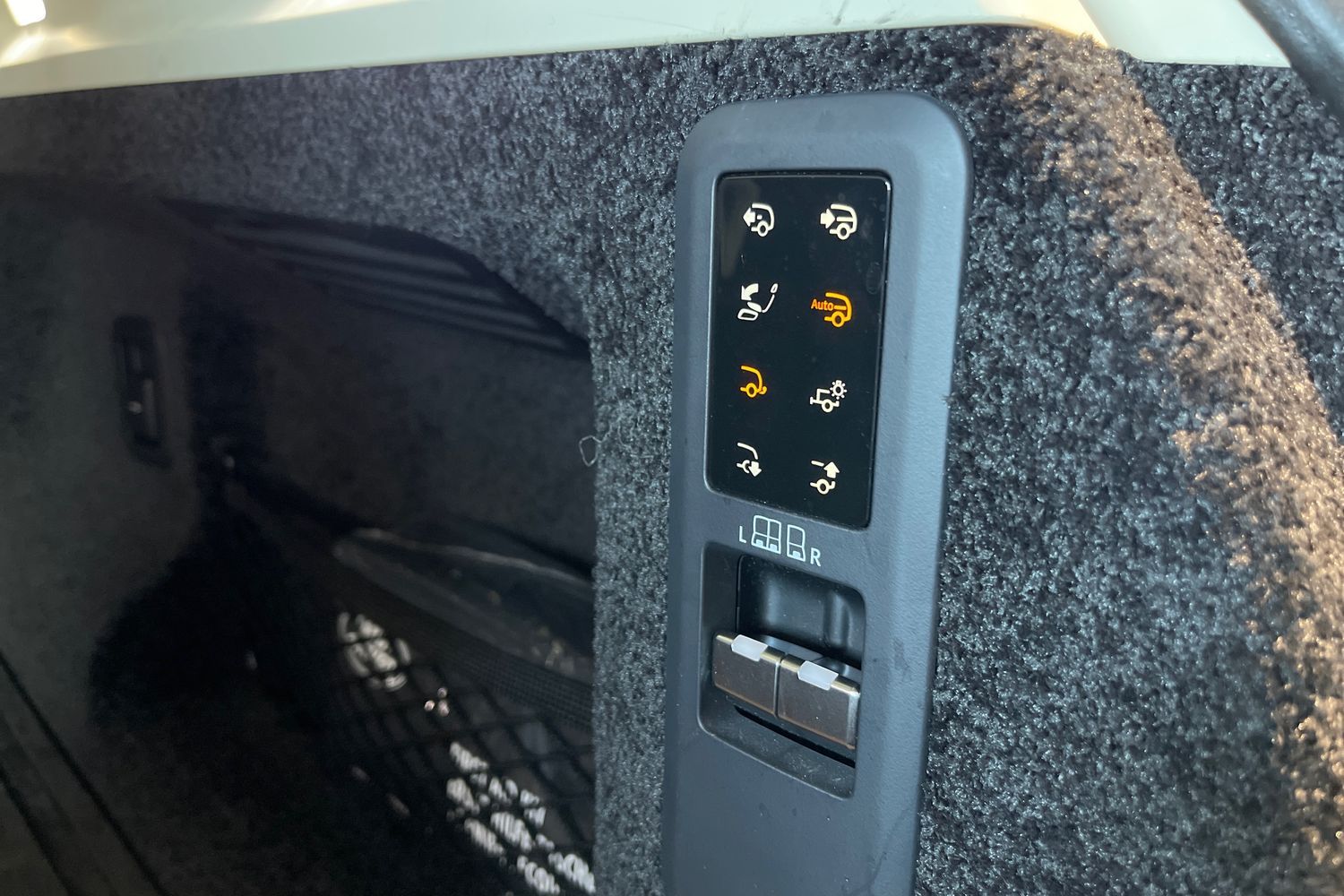Land Rover Range Rover 2025