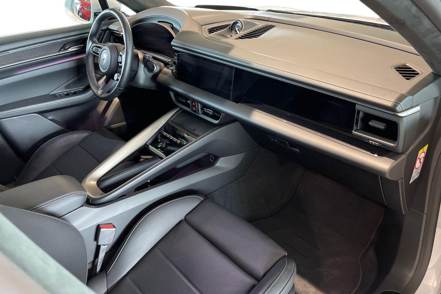 Porsche Macan 2024