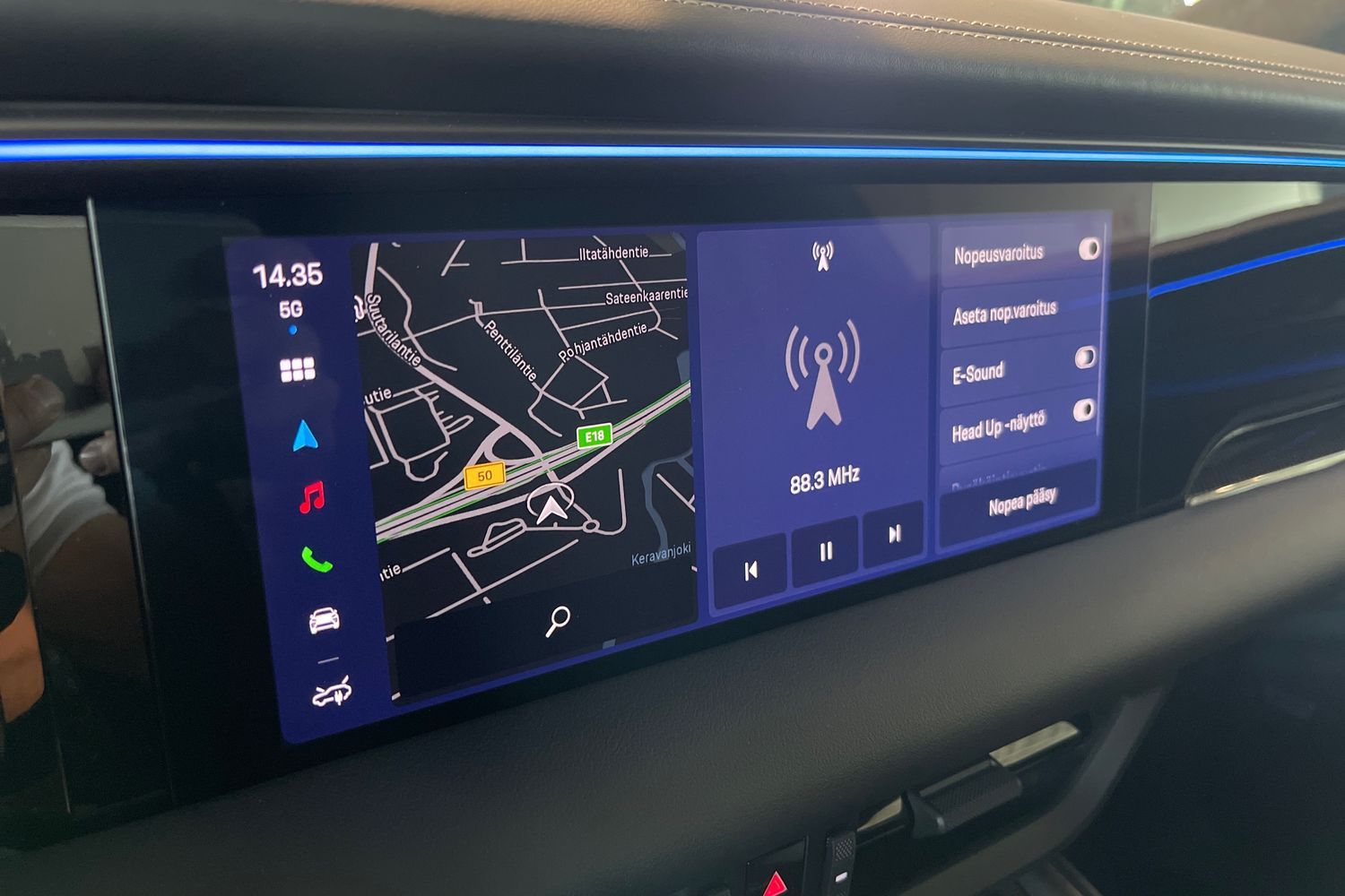 Porsche Macan 2024