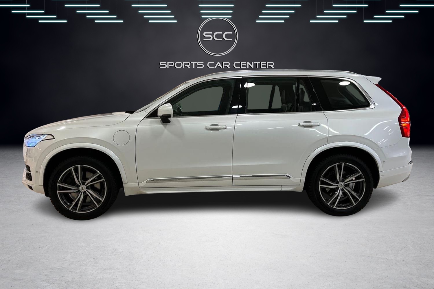 Volvo XC90 T8 Twin Engine AWD Inscription aut // Bowers & Wilkins / HUD / Panorama / BLIS / Hihna tehty