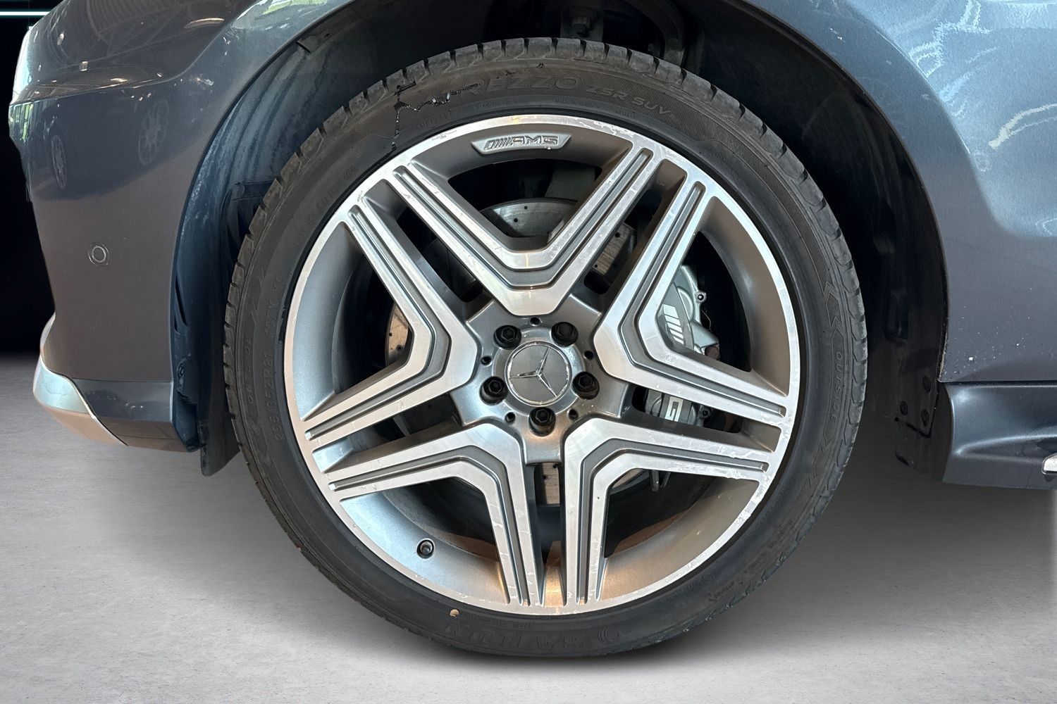 Mercedes-Benz ML 63 AMG 2012