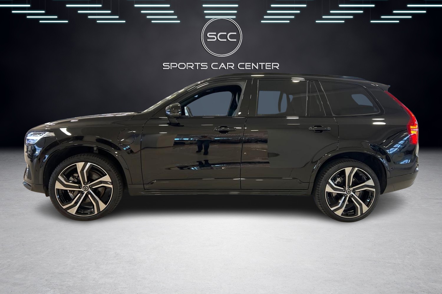 Volvo XC90 T8 AWD Long Range High Performance Ultimate Dark // Bowers&Wilkins / 22" / 360°/ HUD / Active Cruise