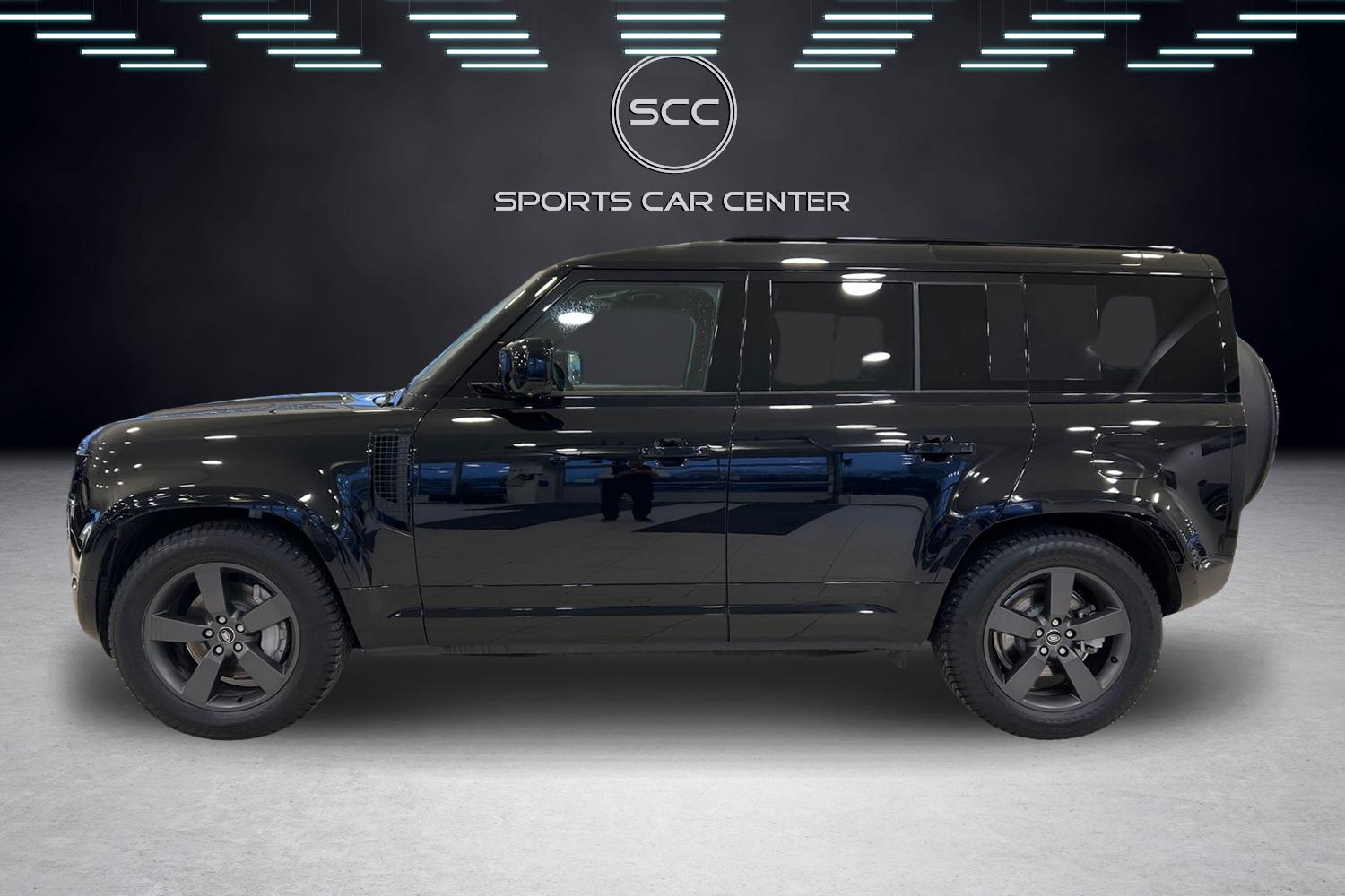 Land Rover Defender 2025