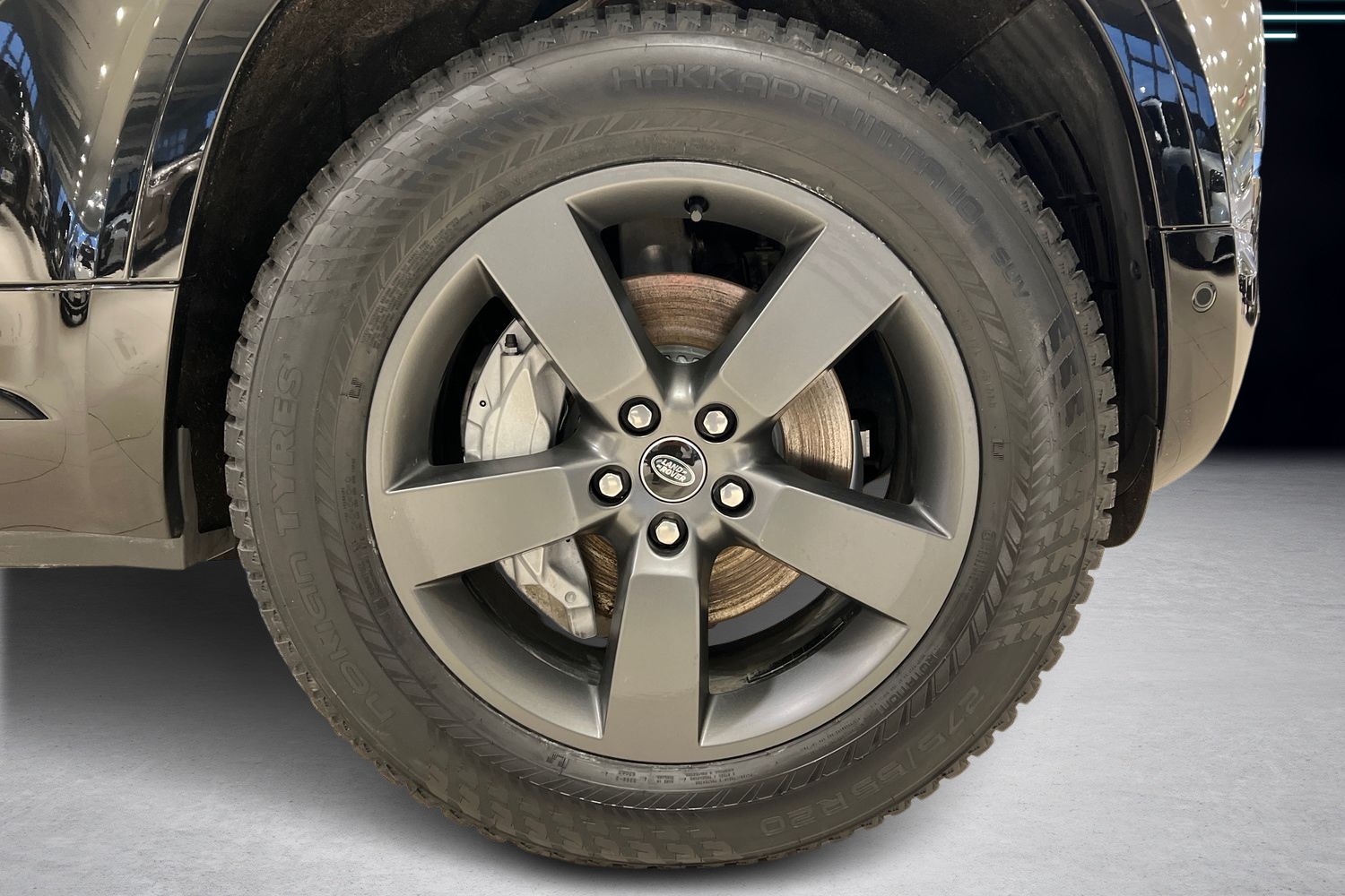 Land Rover Defender 2025