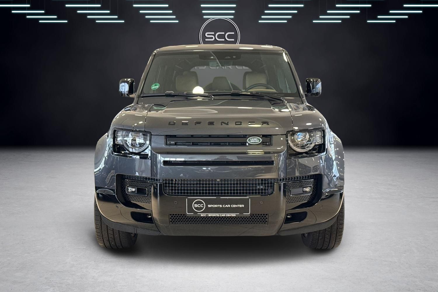 Land Rover Defender 2025