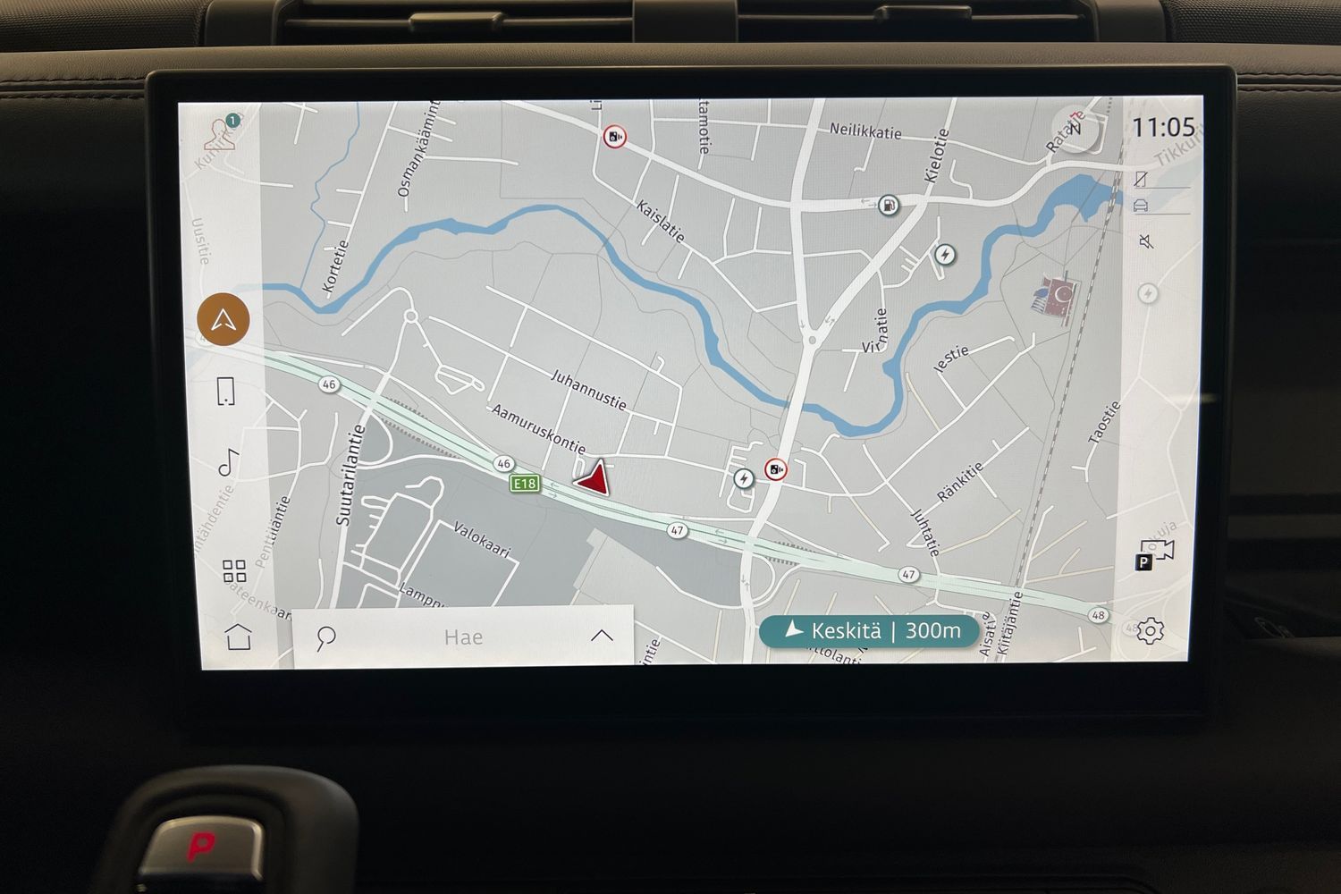 Land Rover Defender 2025