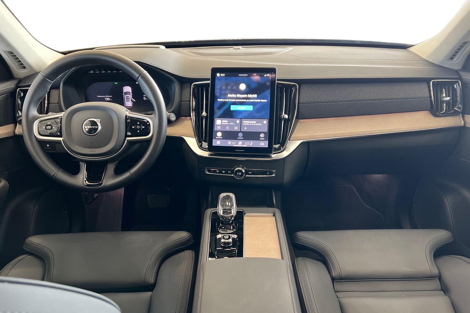 Volvo XC90 2025