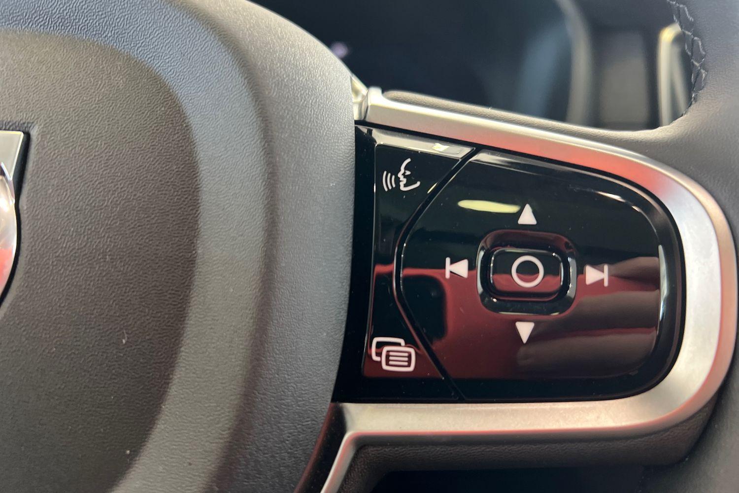 Volvo XC90 2025