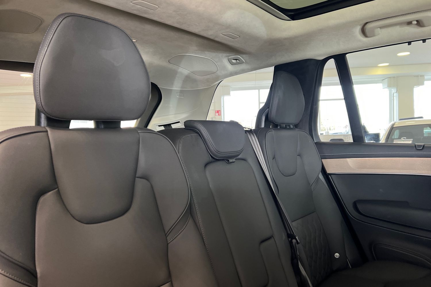 Volvo XC90 2025