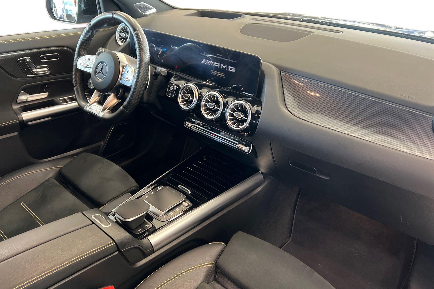 Mercedes-Benz GLA 2023