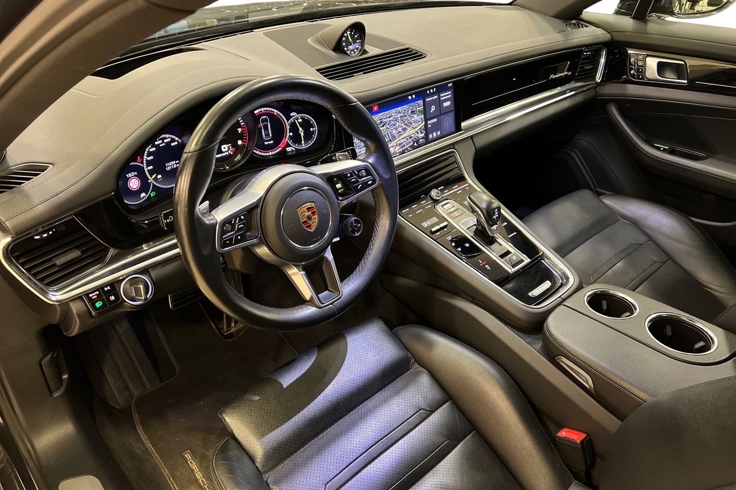 Porsche Panamera 2020