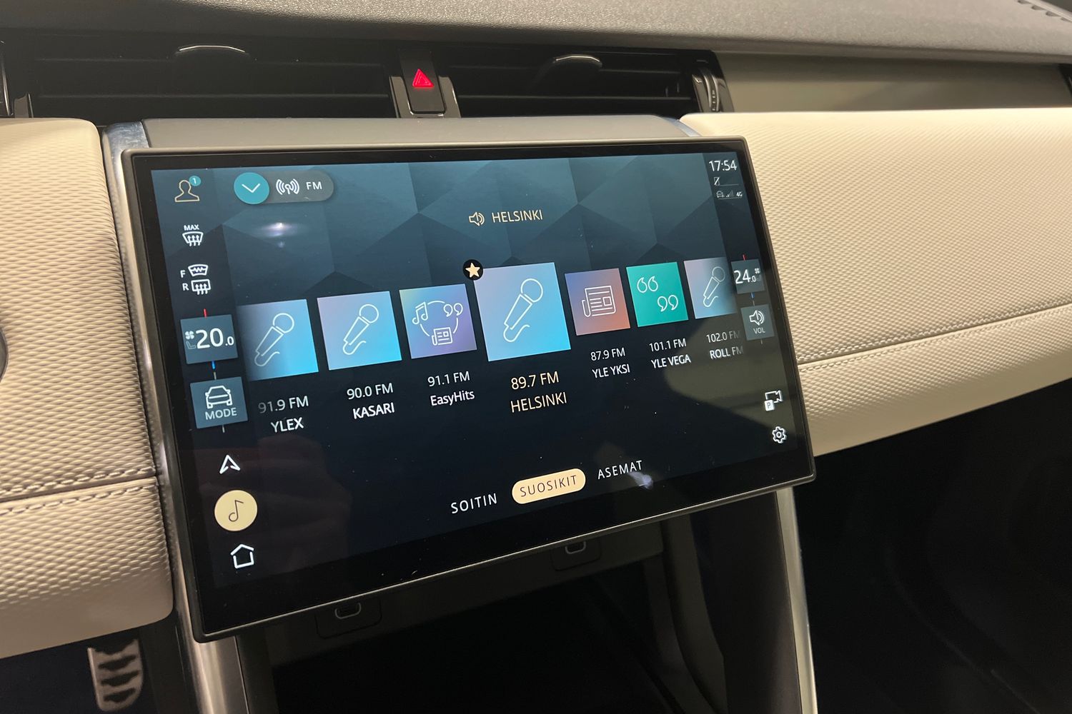 Land Rover Discovery Sport 2024