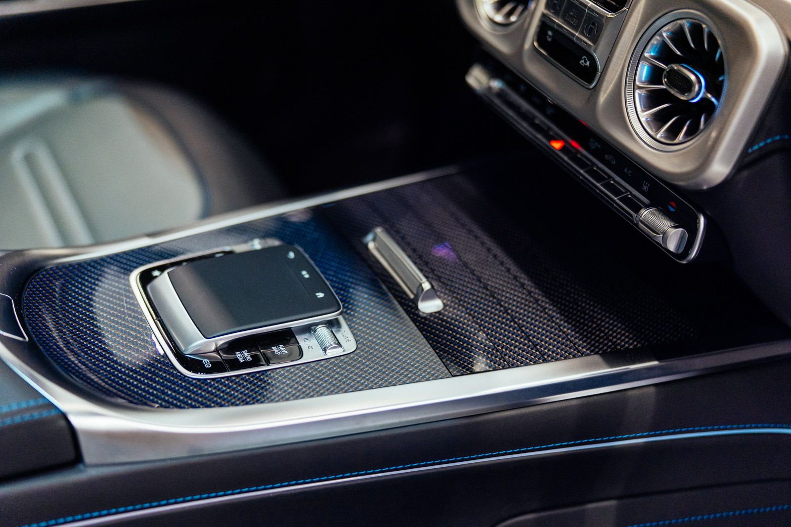 Mercedes-Benz G 2025