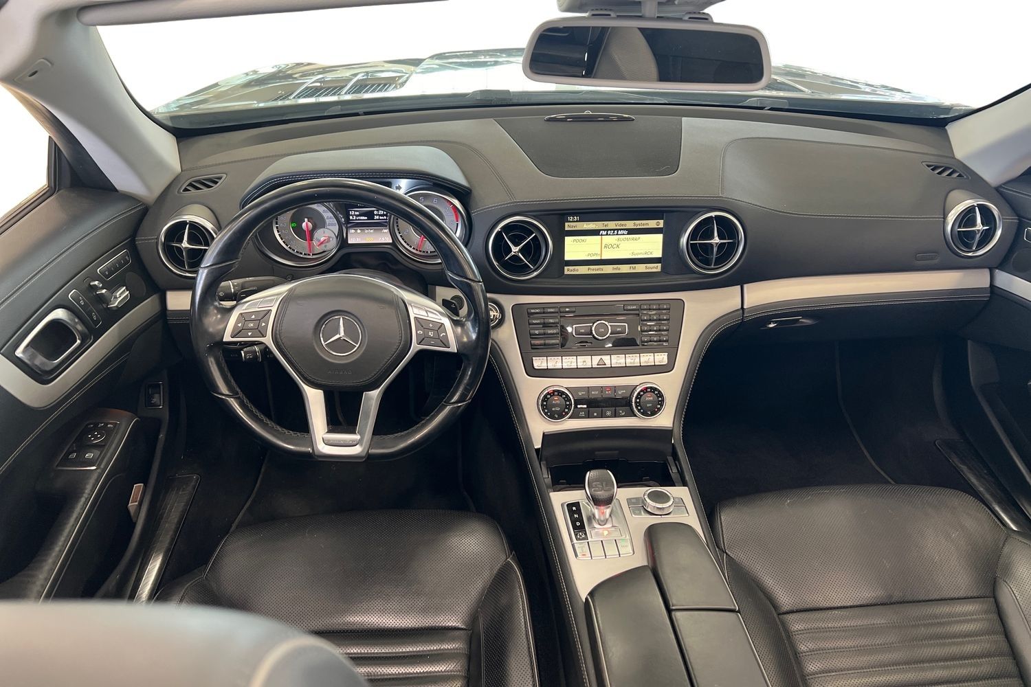 Mercedes-Benz SL 2012