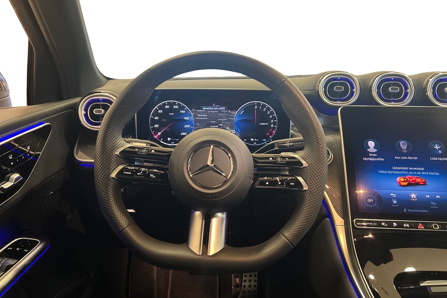 Mercedes-Benz GLC 400 e 4MATIC AMG / ACC / Istuintuuletus & hieronta / Panorama / Vetokoukku / 360 / Talvipaketti /ALV