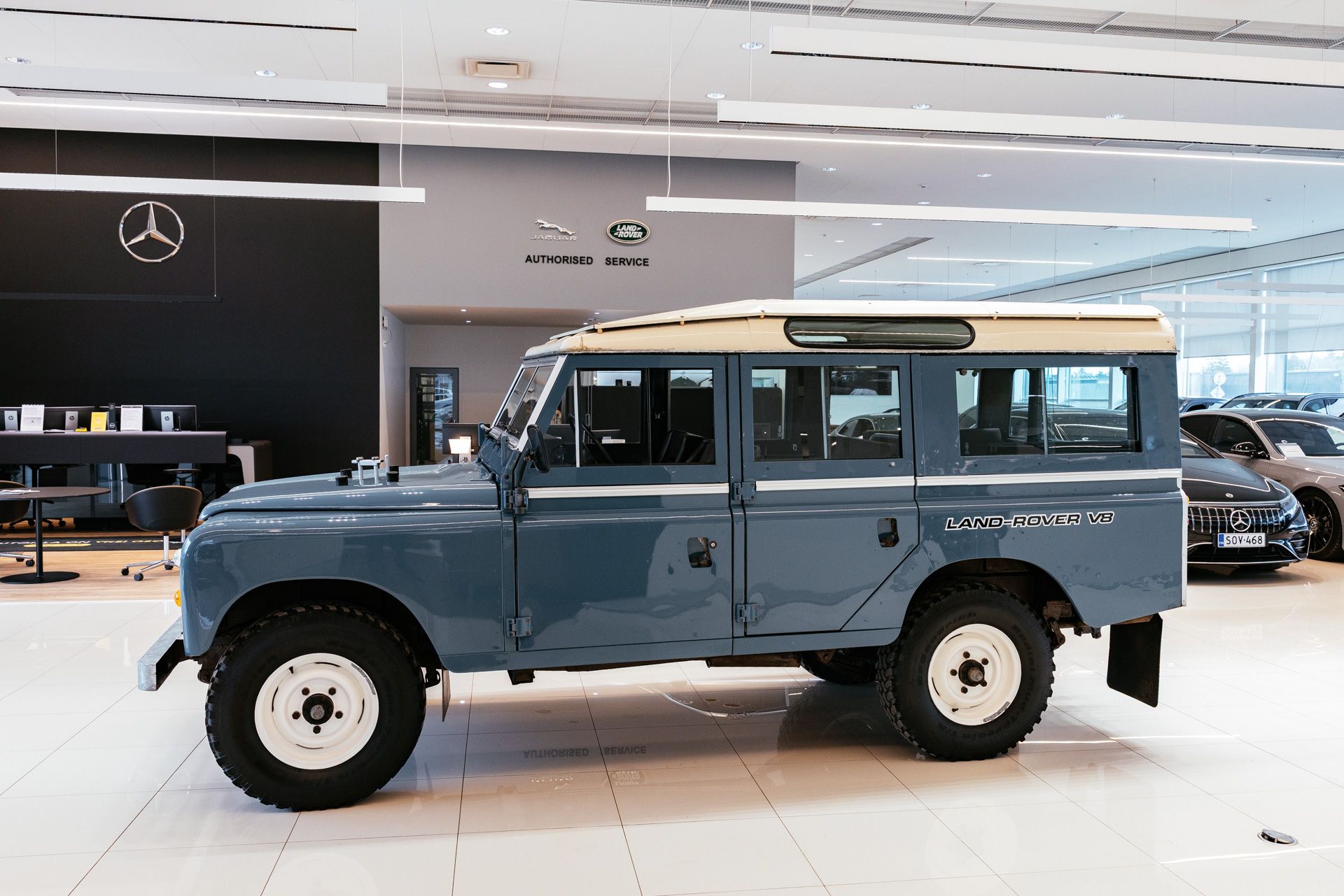 Land Rover 109 1982