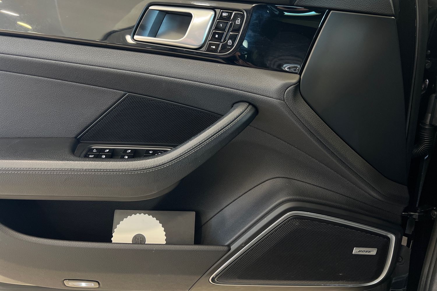 Porsche Panamera 2021