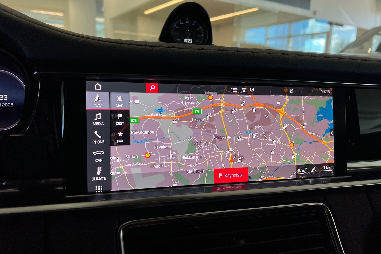 Porsche Panamera 2021