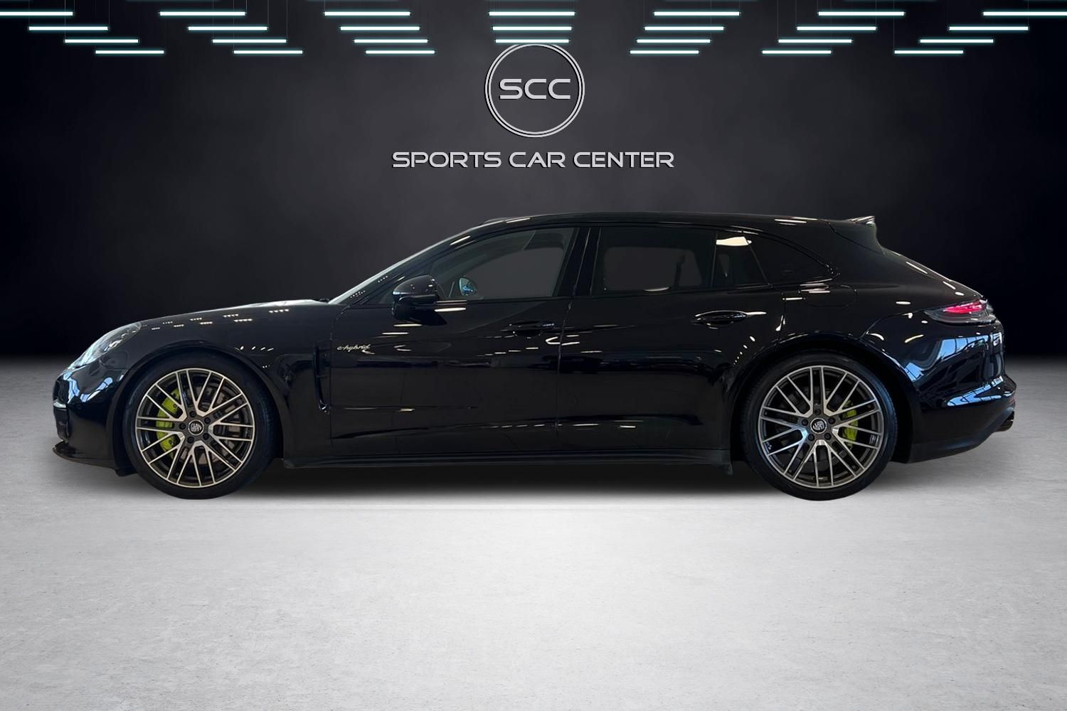 Porsche Panamera 2021