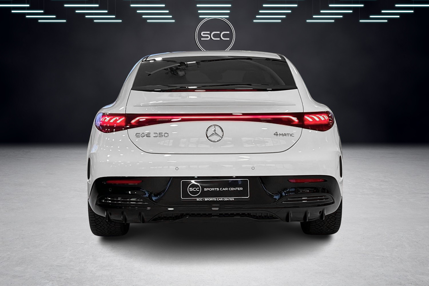 Mercedes-Benz EQE 350 4MATIC // AMG  / Vetokoukku / Distronic Plus / Burmester / Nahkasisusta / 2xrenkaat / ALV!