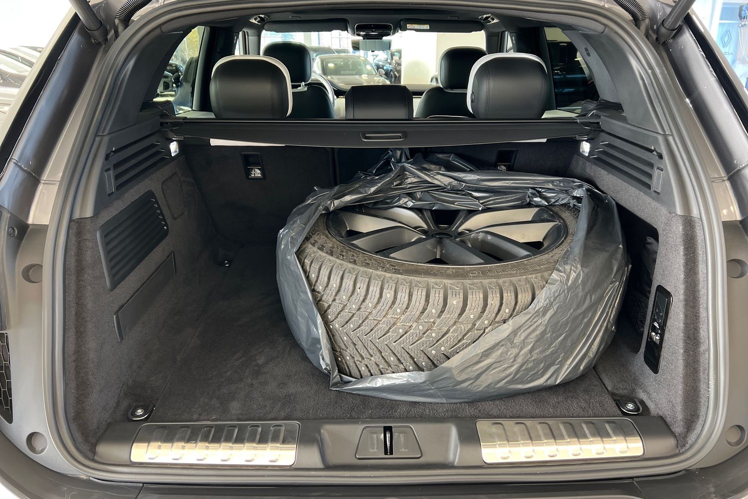 Land Rover Range Rover Sport 2025