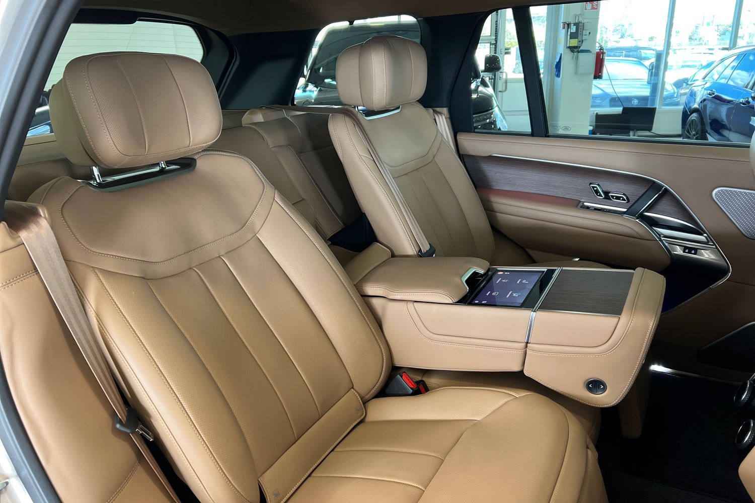 Land Rover Range Rover 2025