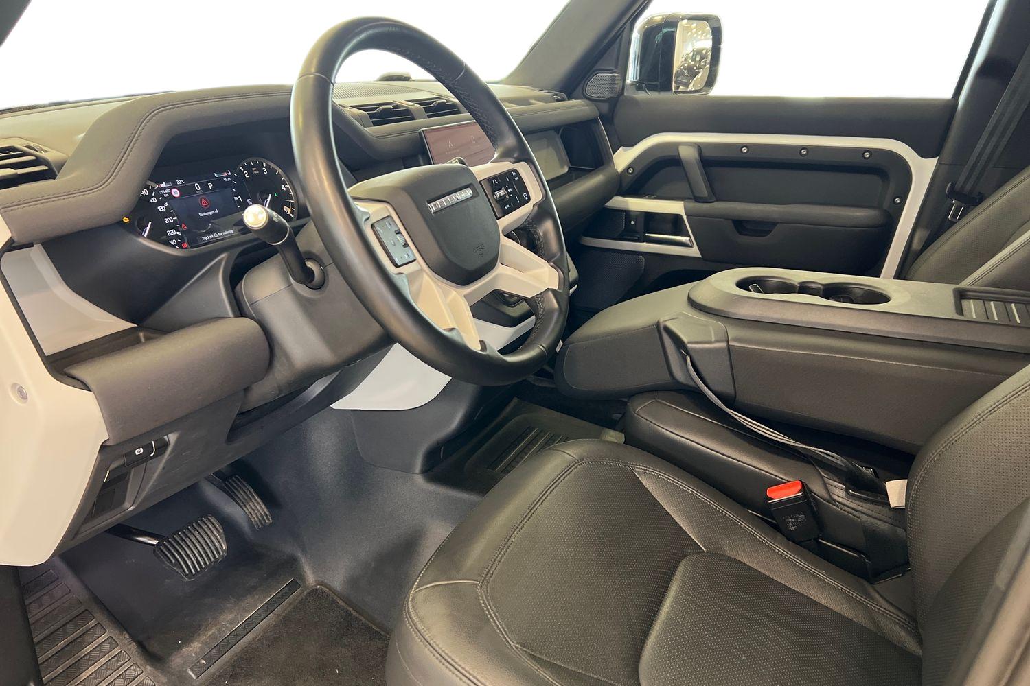 Land Rover Defender 2022