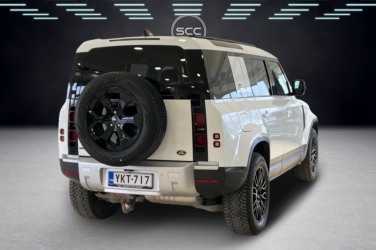 Land Rover Defender 2022