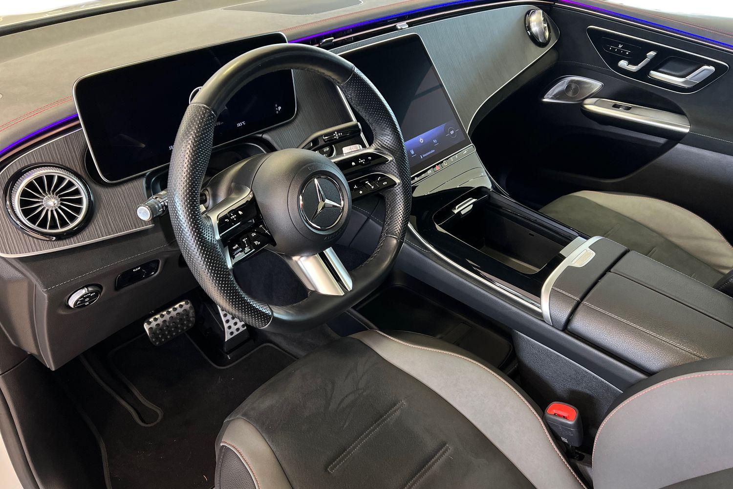 Mercedes-Benz EQE SUV 2024