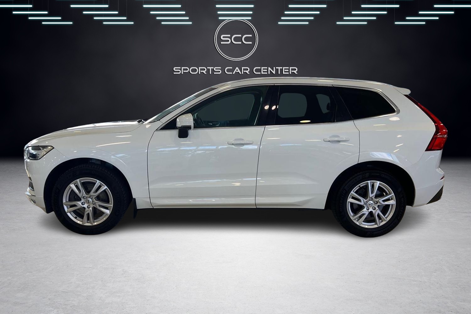 Volvo XC60 D4 AWD Business aut // Voc / Led / Pa-lämmitin / Läm.ohjauspyörä / Digimittari /