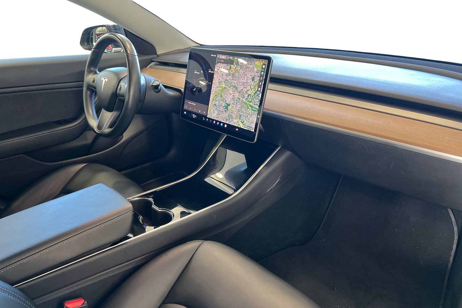 Tesla Model 3 Long-Range Dual Motor AWD // 2-omist. / Suomi-auto / FSD / Premium Audio / 2x 18" vanteet / Akkutest