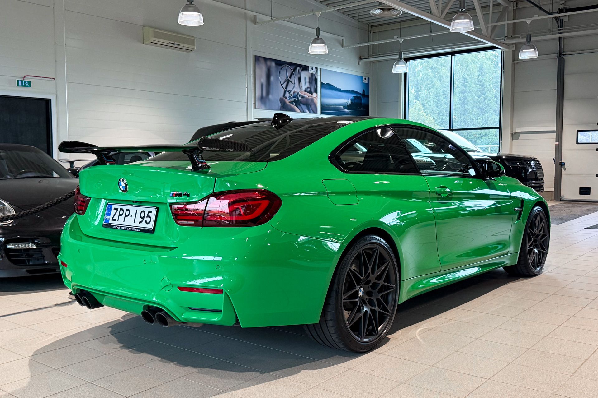 BMW M4 2019