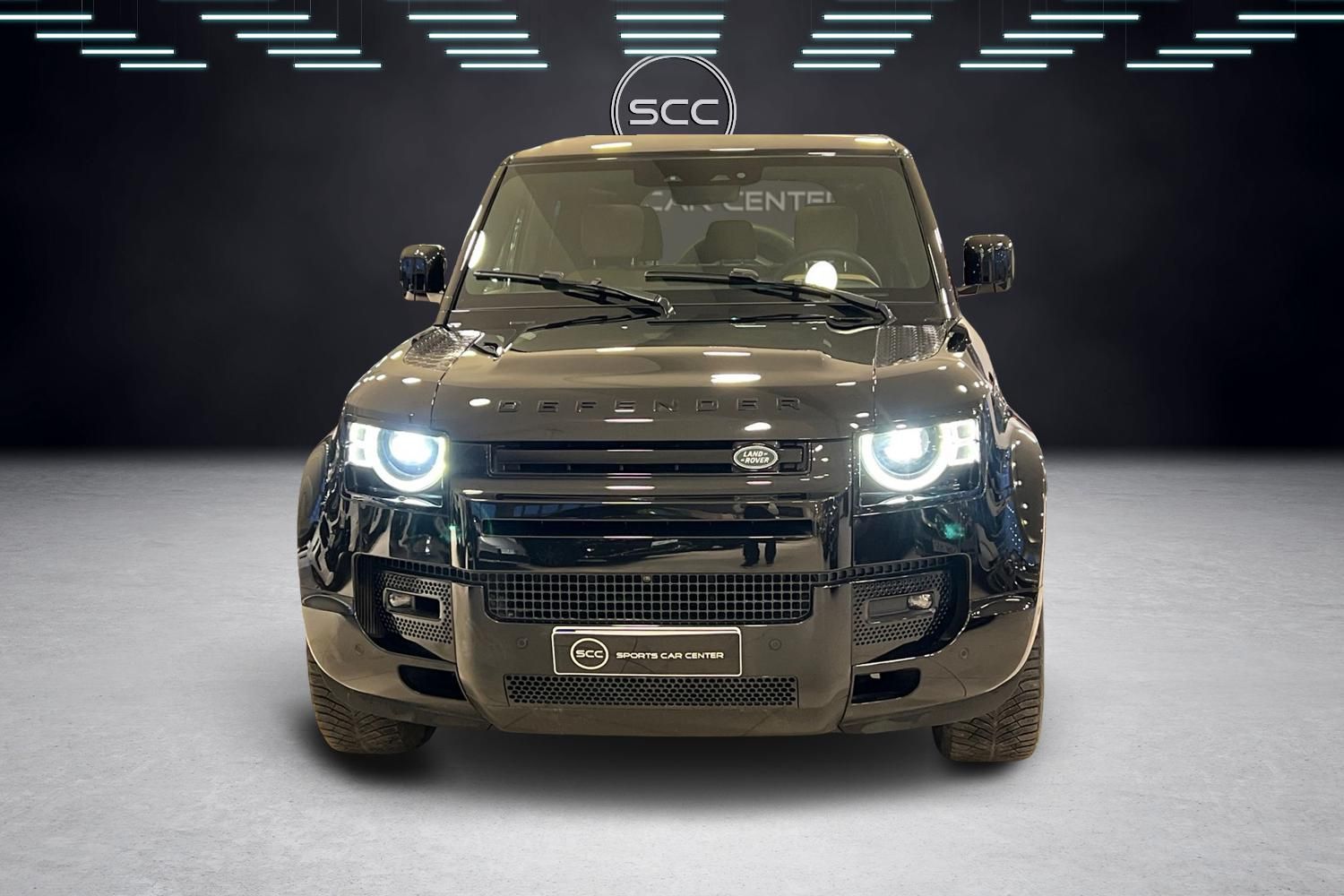 Land Rover Defender 2025