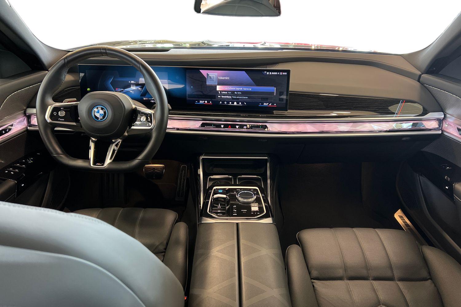BMW i7 2024