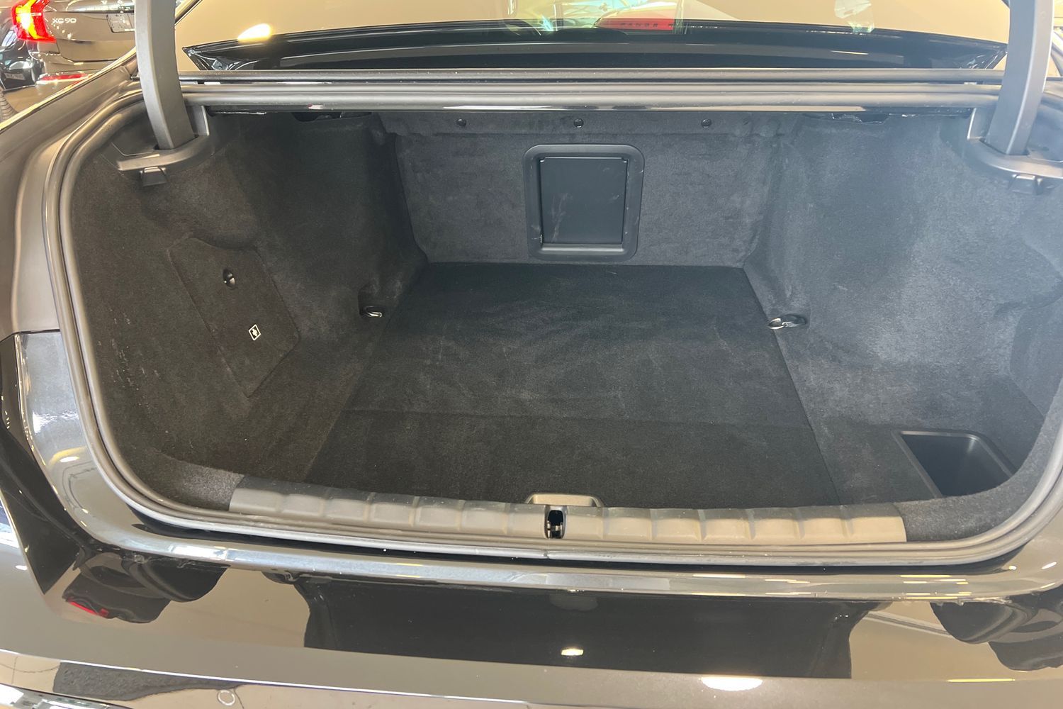 BMW i7 2024