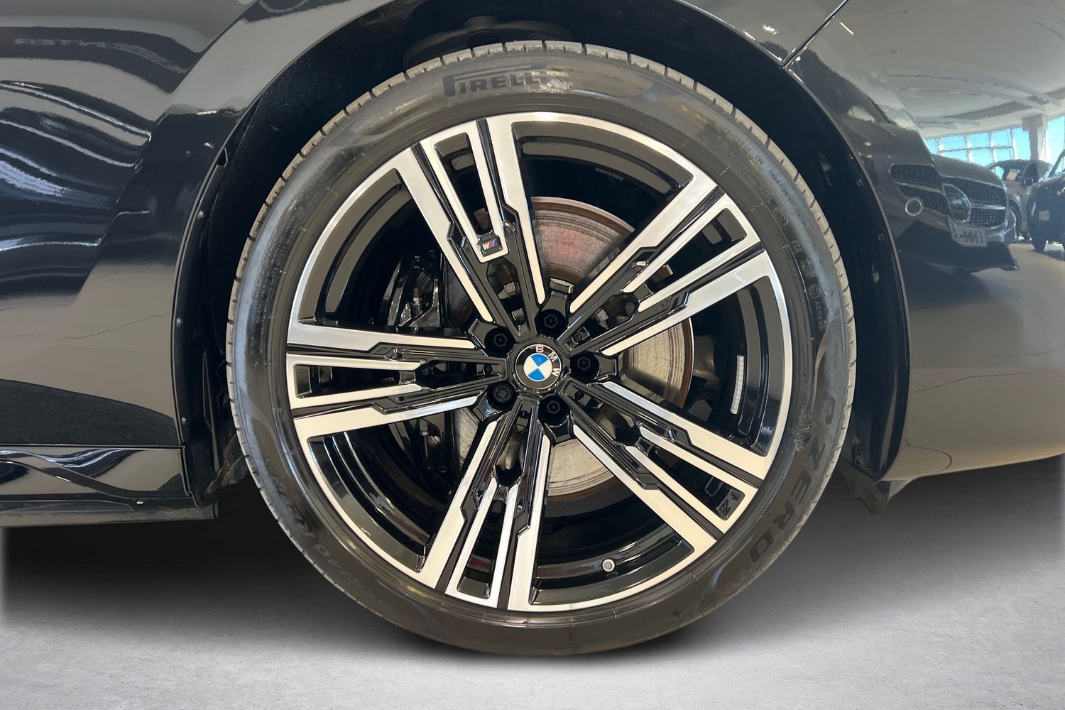 BMW i7 2024