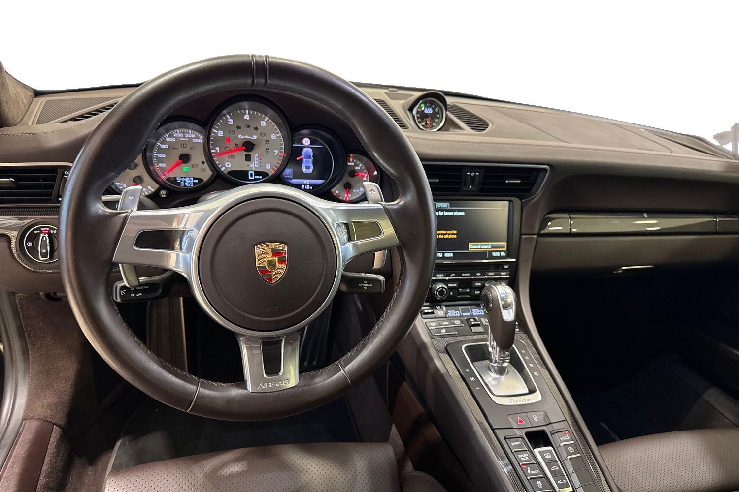 Porsche 911 Turbo S Coupé PDK // BOSE Surround / TECHART  / Sport Chrono / PDLS+ / PDCC / Keraamiset jarrut