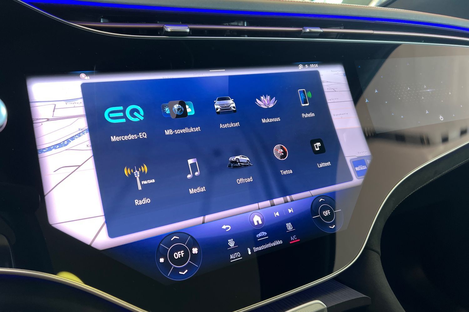 Mercedes-Benz EQE SUV 2025