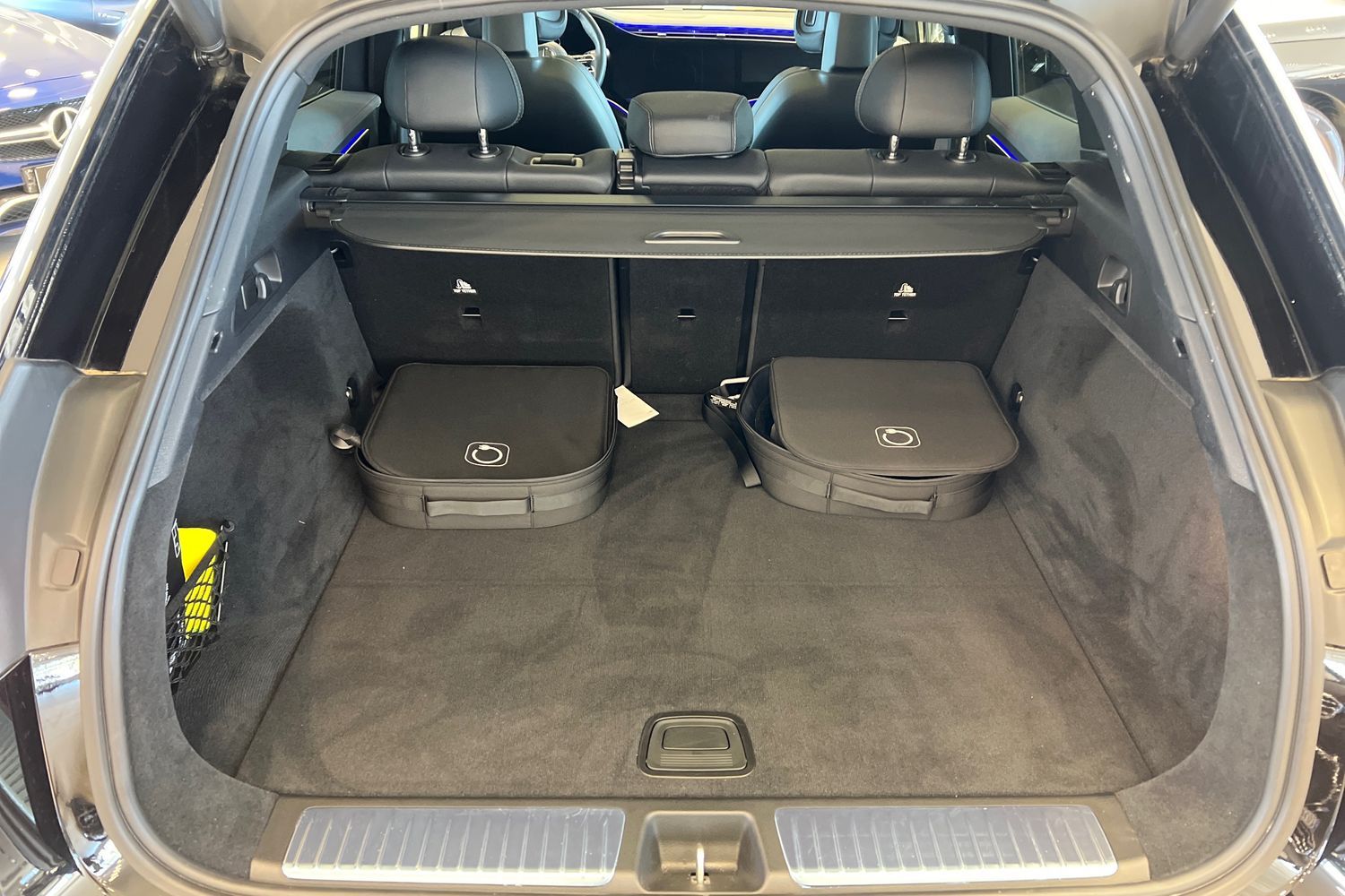 Mercedes-Benz EQE SUV 2025