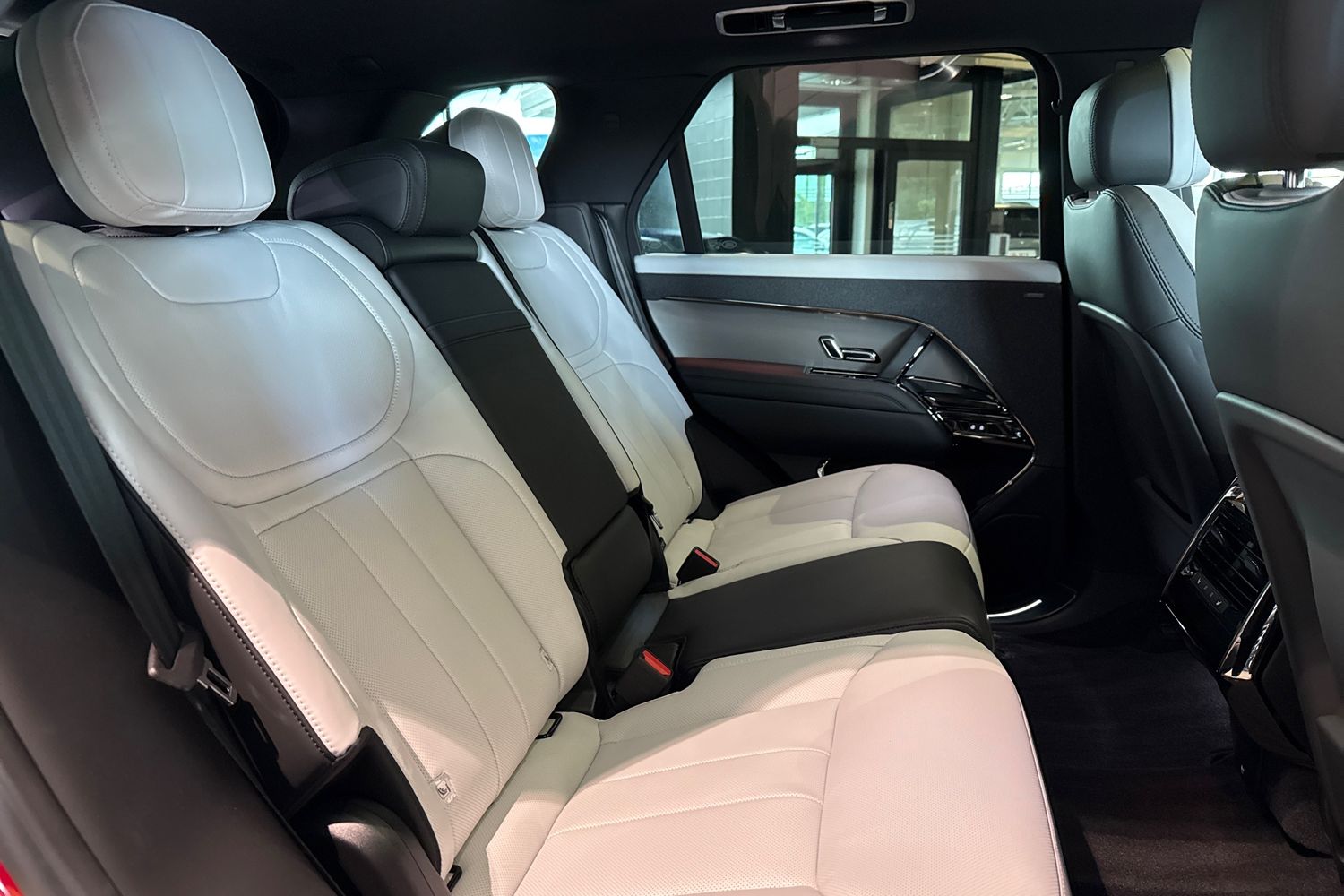 Land Rover Range Rover Sport 2026