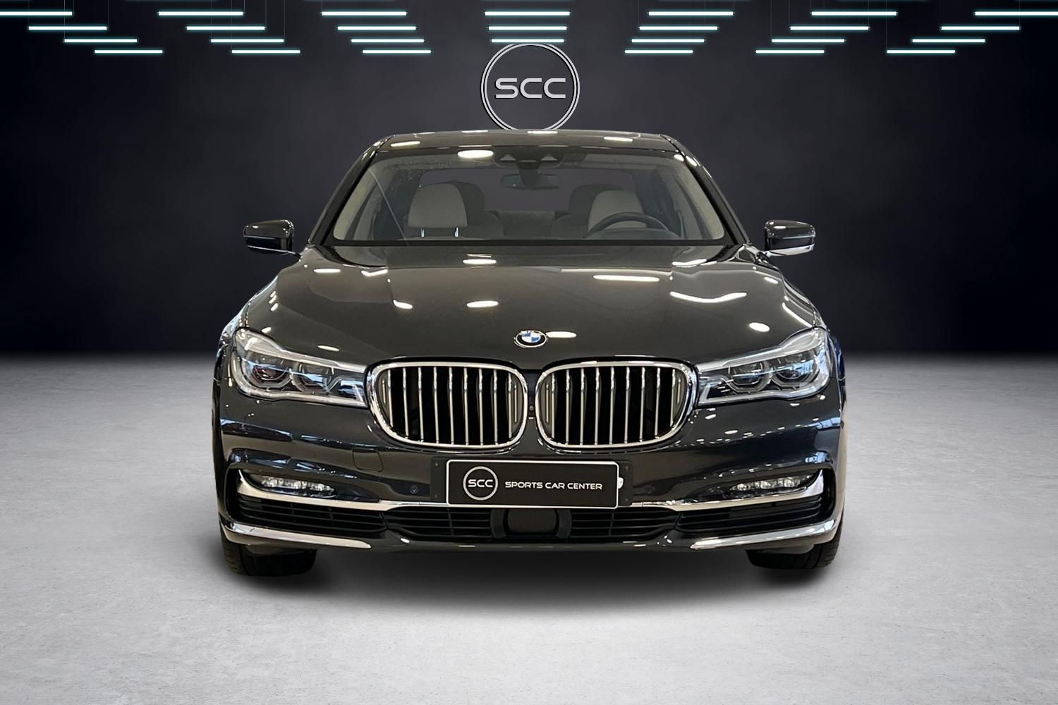 BMW 750 2018
