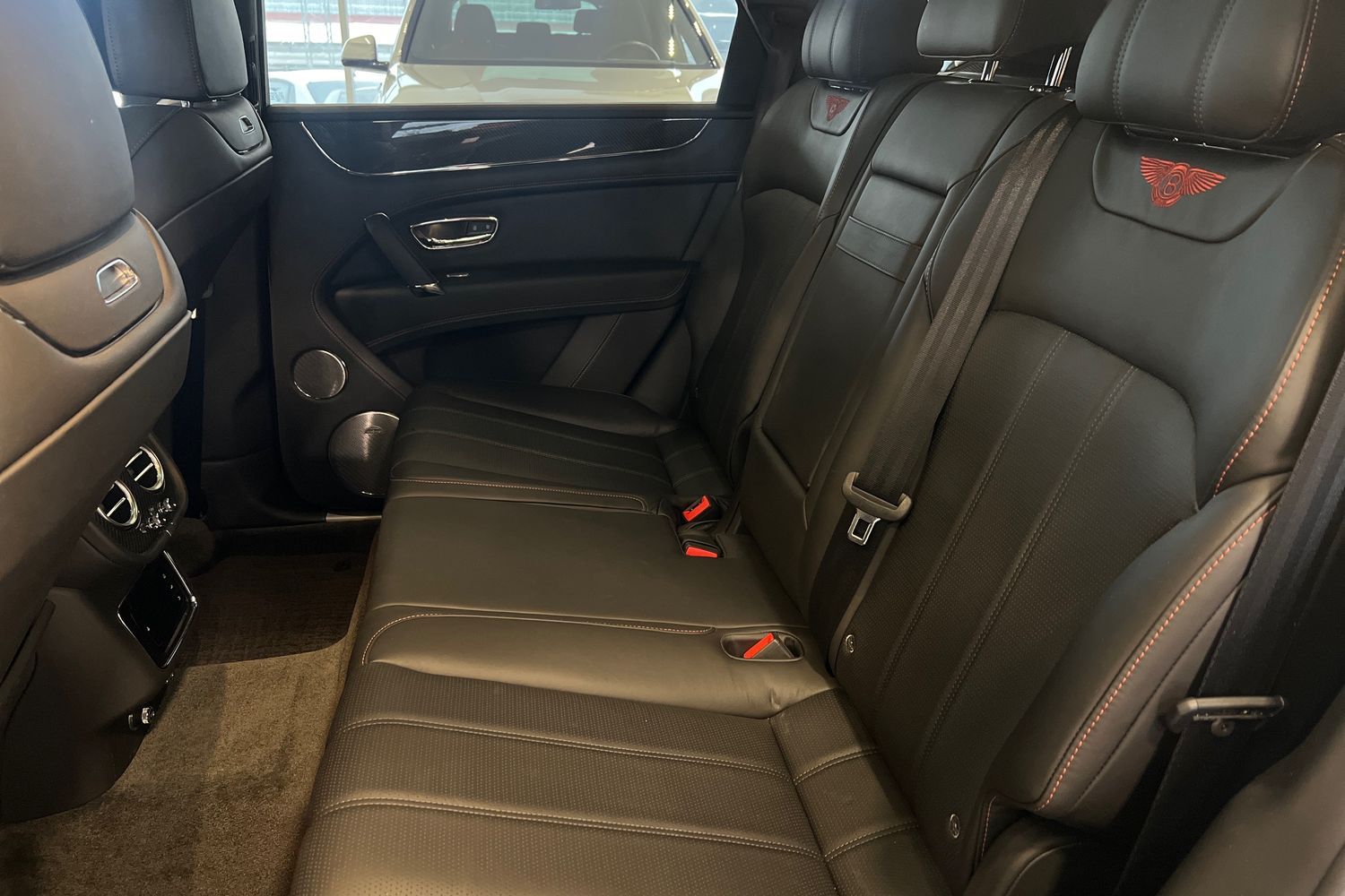 Bentley Bentayga 2021