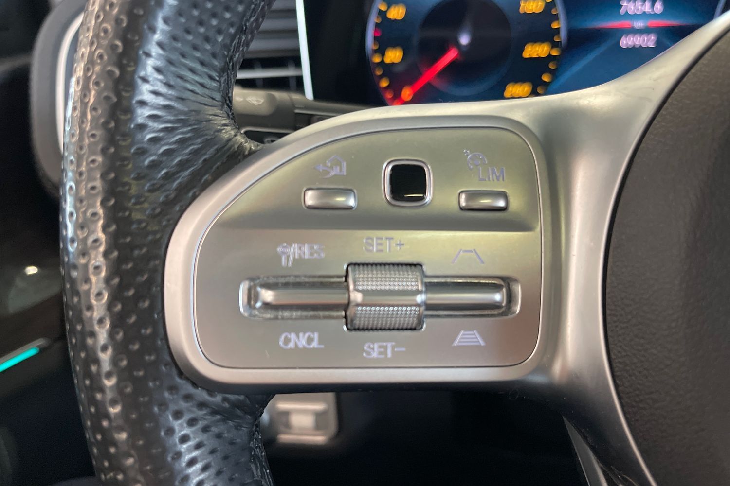 Mercedes-Benz GLS 2021