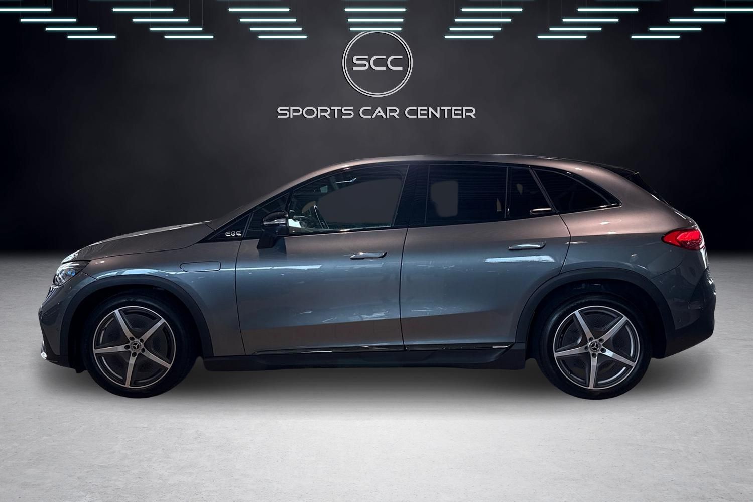 Mercedes-Benz EQE SUV 2025